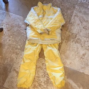 Obermeyer Girls 8 snow suit.